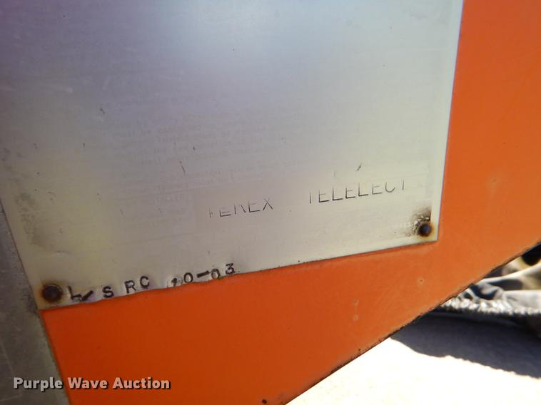 image for item FT9604 1997 GMC C7500 bucket truck