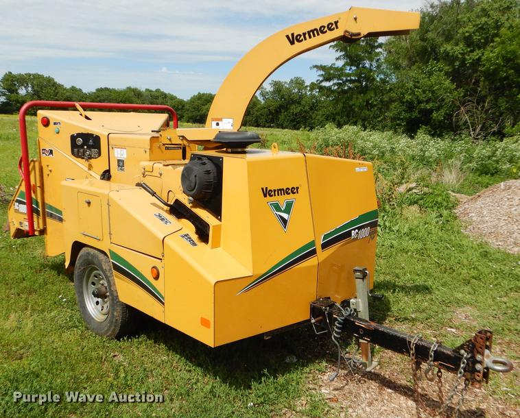 image for item FT9605 Vermeer BC1000XL wood chipper
