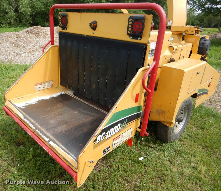 image for item FT9605 Vermeer BC1000XL wood chipper
