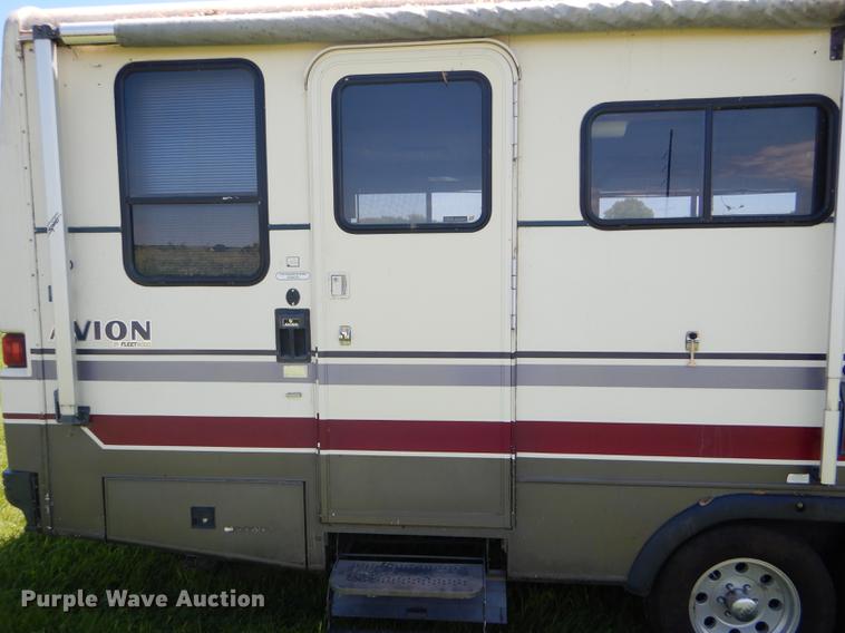image for item FT9608 1993 Fleetwood Avion 345G camper