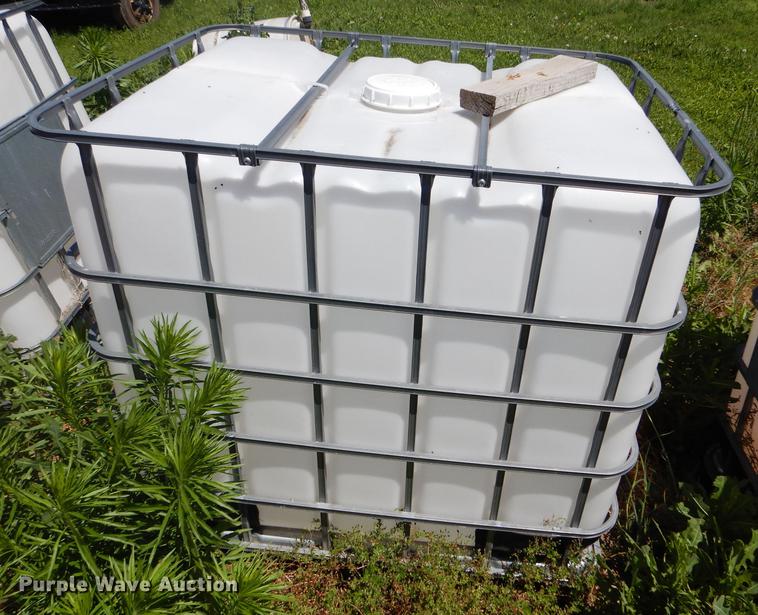 image for item FT9610 (4) chemical shuttle poly tanks