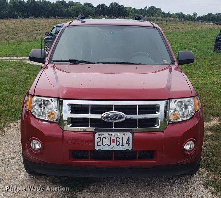 image for item GA9267 2010 Ford Escape SUV