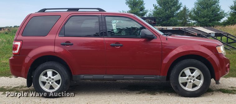 image for item GA9267 2010 Ford Escape SUV