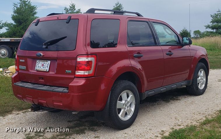 image for item GA9267 2010 Ford Escape SUV