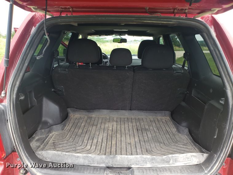 image for item GA9267 2010 Ford Escape SUV