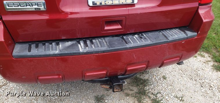 image for item GA9267 2010 Ford Escape SUV