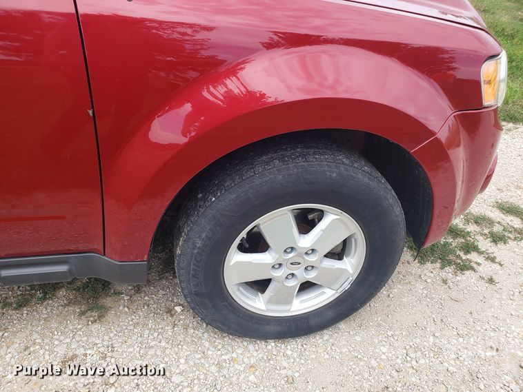 image for item GA9267 2010 Ford Escape SUV