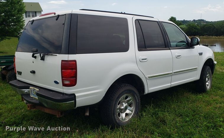 image for item GA9270 1997 Ford Expedition SUV
