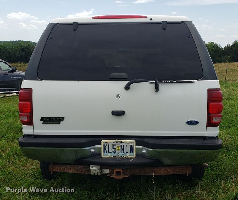 image for item GA9270 1997 Ford Expedition SUV