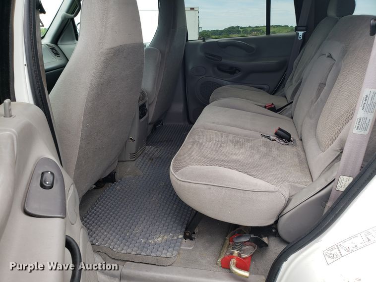 image for item GA9270 1997 Ford Expedition SUV