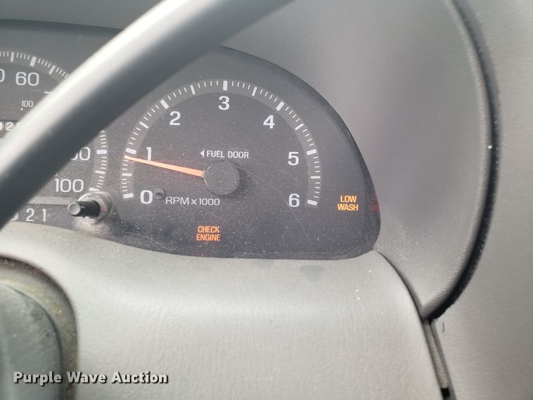 image for item GA9270 1997 Ford Expedition SUV