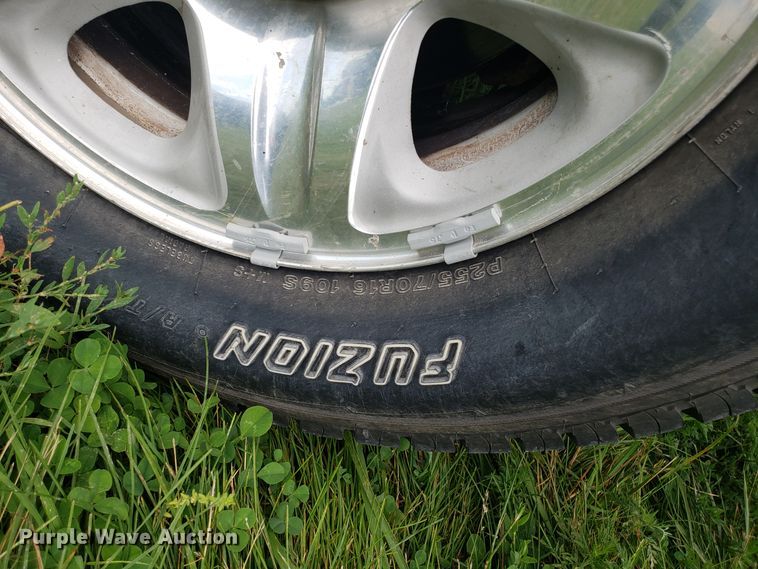 image for item GA9270 1997 Ford Expedition SUV