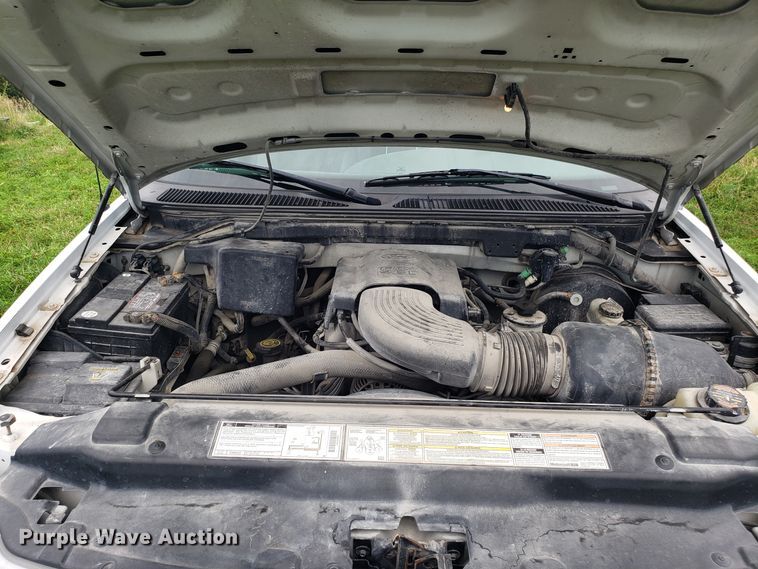 image for item GA9270 1997 Ford Expedition SUV