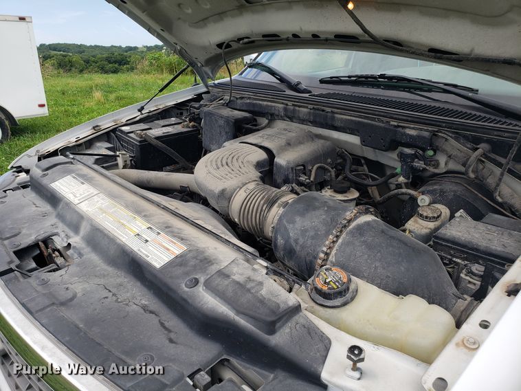 image for item GA9270 1997 Ford Expedition SUV