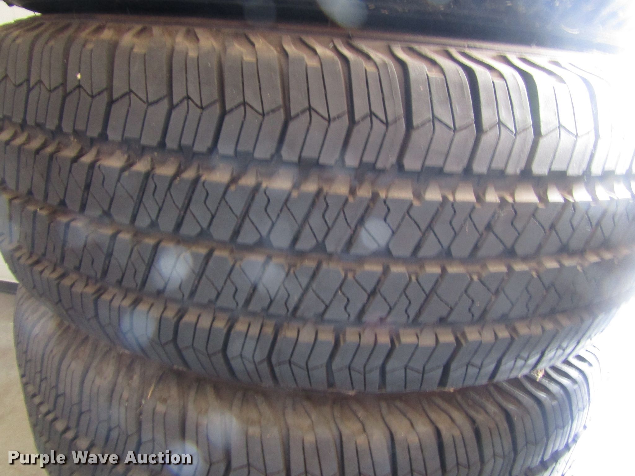 (5) Goodyear Wrangler 255/75R17 tires in Cedar Rapids, IA Item EU9706