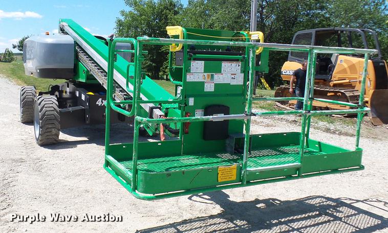 image for item DB2200 2018 Genie S-60X boom lift