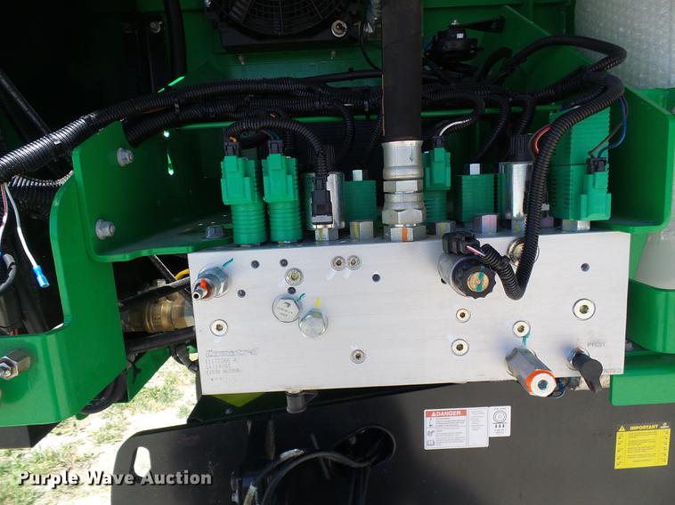 image for item DB2200 2018 Genie S-60X boom lift