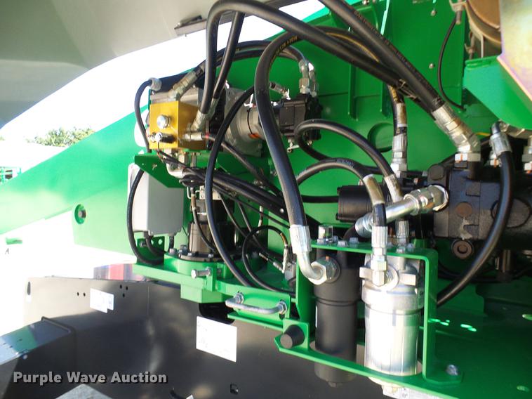 image for item DB2200 2018 Genie S-60X boom lift