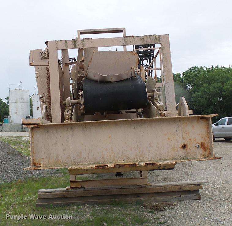 image for item DB2202 Universal 130-150 closed circuit secondary impact crusher