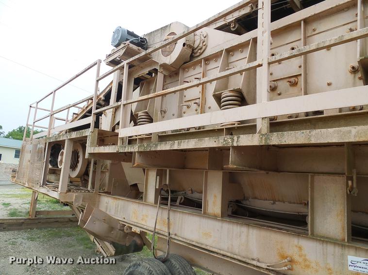 image for item DB2202 Universal 130-150 closed circuit secondary impact crusher