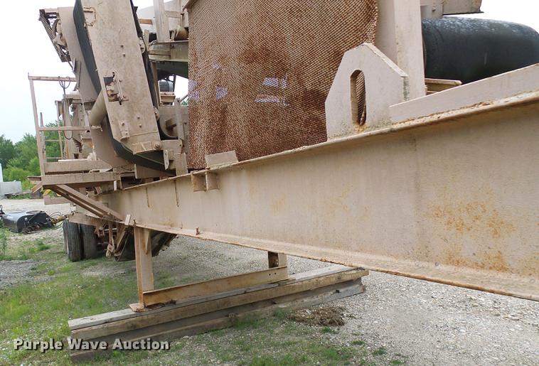 image for item DB2202 Universal 130-150 closed circuit secondary impact crusher