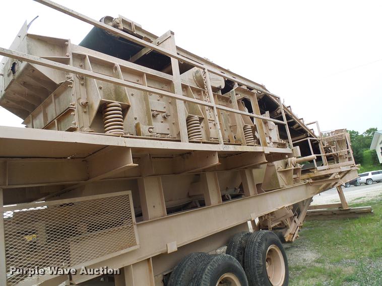 image for item DB2202 Universal 130-150 closed circuit secondary impact crusher