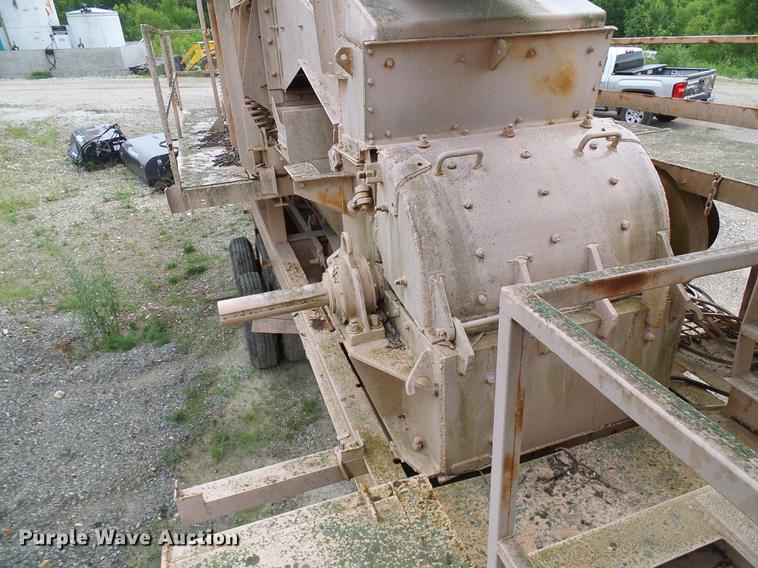 image for item DB2202 Universal 130-150 closed circuit secondary impact crusher