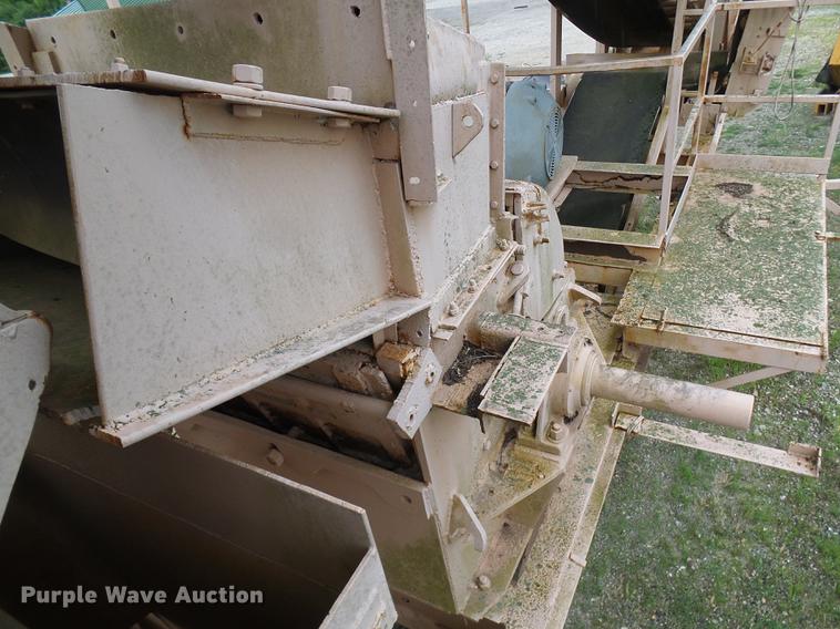 image for item DB2202 Universal 130-150 closed circuit secondary impact crusher