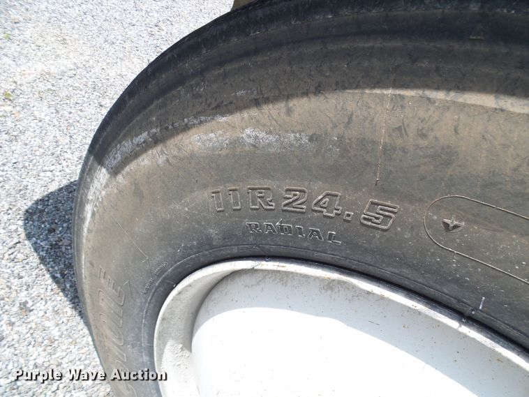 image for item DB2217 1995 Freightliner FLD dump truck