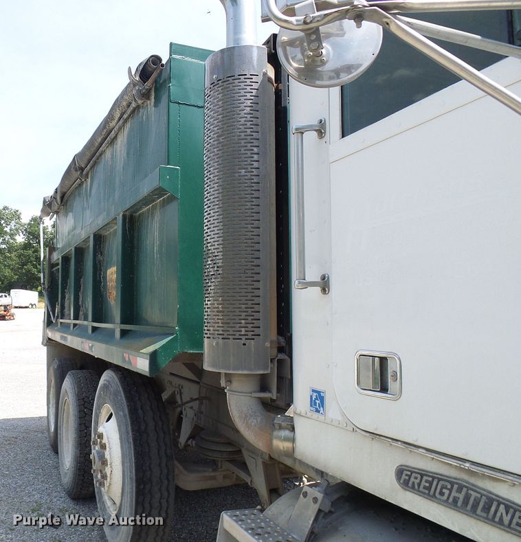 image for item DB2217 1995 Freightliner FLD dump truck