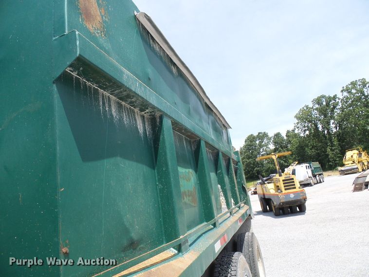 image for item DB2217 1995 Freightliner FLD dump truck