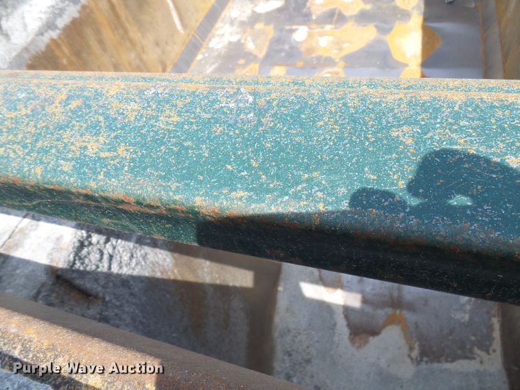 image for item DB2217 1995 Freightliner FLD dump truck