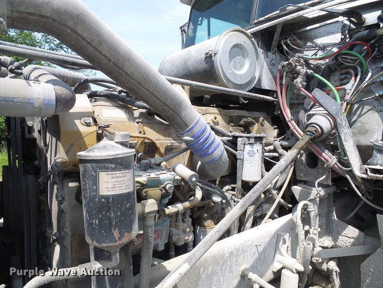 image for item DB2217 1995 Freightliner FLD dump truck