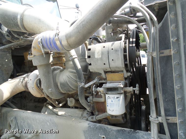 image for item DB2217 1995 Freightliner FLD dump truck