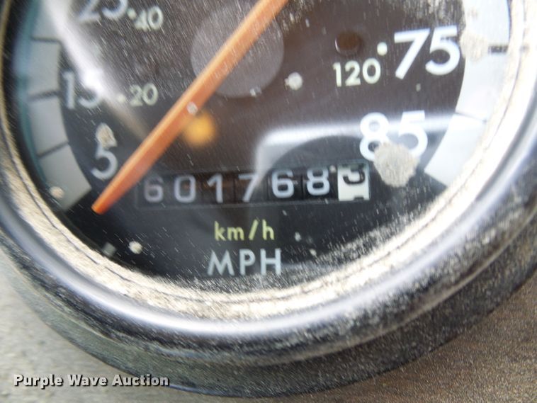 image for item DB2217 1995 Freightliner FLD dump truck