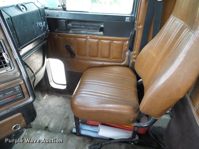 image for item DB2217 1995 Freightliner FLD dump truck