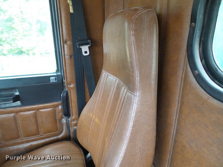 image for item DB2217 1995 Freightliner FLD dump truck