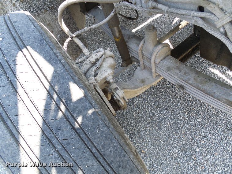 image for item DB2220 1993 Freightliner FLD dump truck