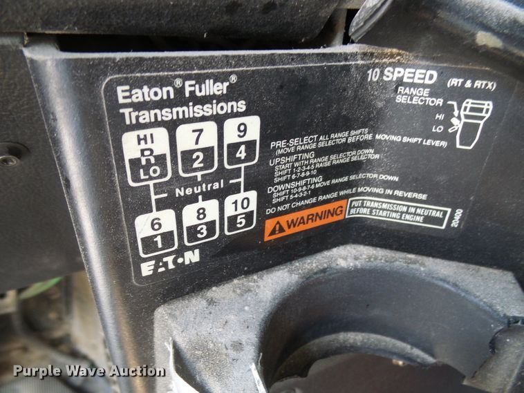 image for item DB2220 1993 Freightliner FLD dump truck