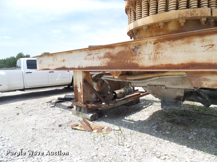 image for item DB2224 Simmons cone crusher