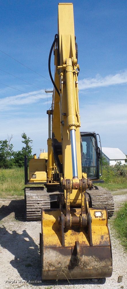 image for item DB2226 2003 John Deere 160C LC excavator