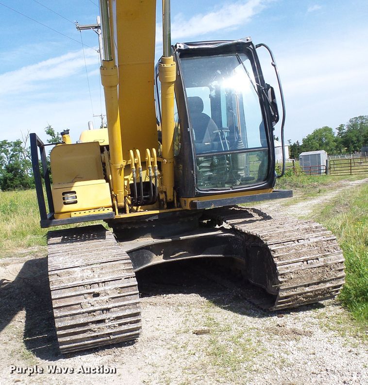 image for item DB2226 2003 John Deere 160C LC excavator