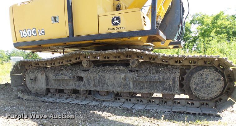 image for item DB2226 2003 John Deere 160C LC excavator