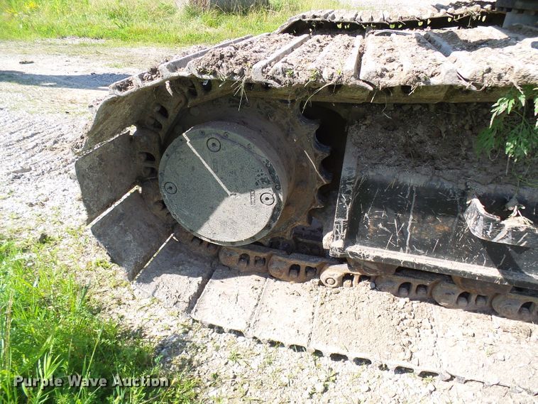 image for item DB2226 2003 John Deere 160C LC excavator