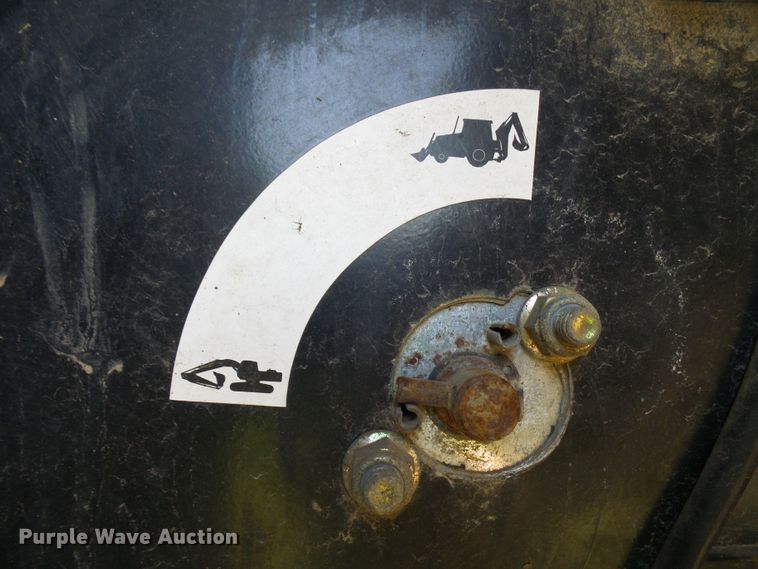 image for item DB2226 2003 John Deere 160C LC excavator