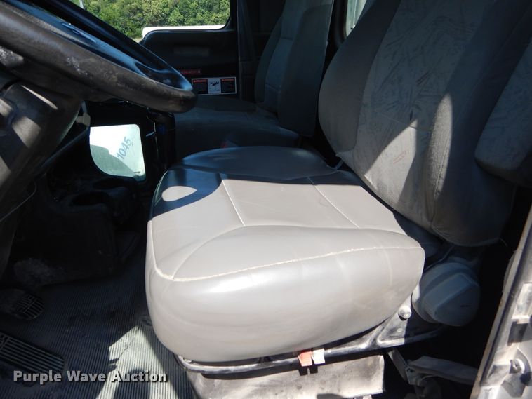 image for item DC0231 2008 Kenworth T800 ready mix truck