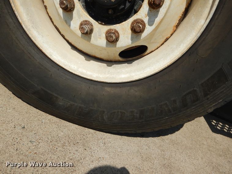 image for item DC0231 2008 Kenworth T800 ready mix truck