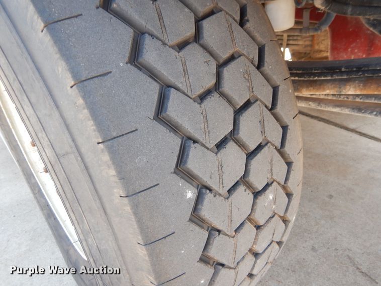 image for item DC0231 2008 Kenworth T800 ready mix truck