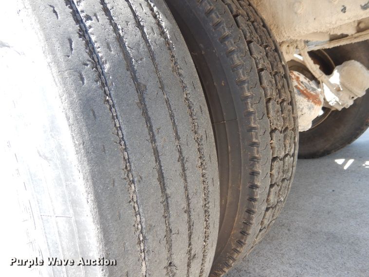 image for item DC0231 2008 Kenworth T800 ready mix truck