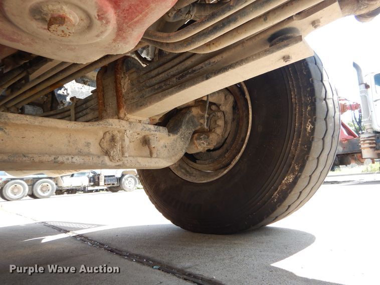 image for item DC0231 2008 Kenworth T800 ready mix truck